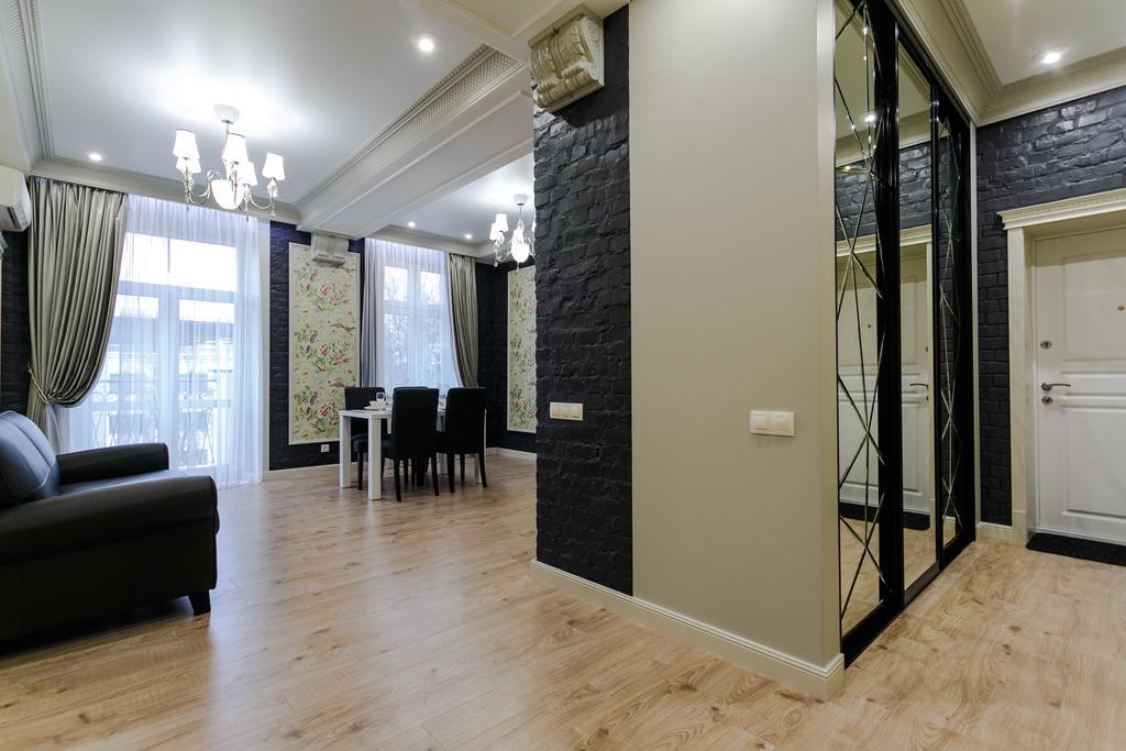 Royal Rent Minsk Apartment Exterior foto