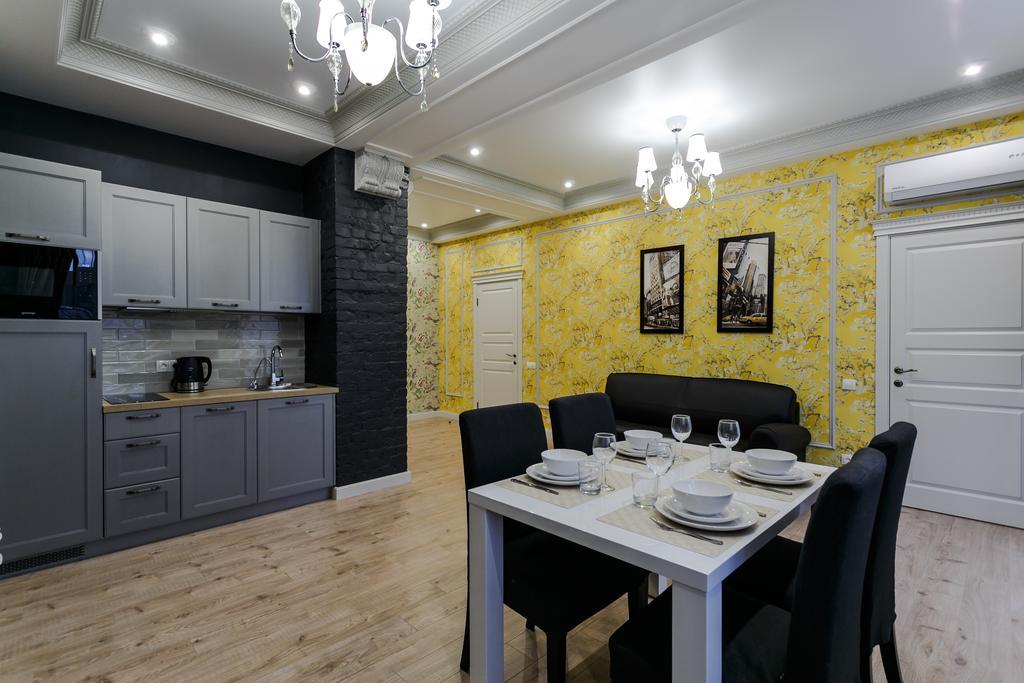 Royal Rent Minsk Apartment Exterior foto
