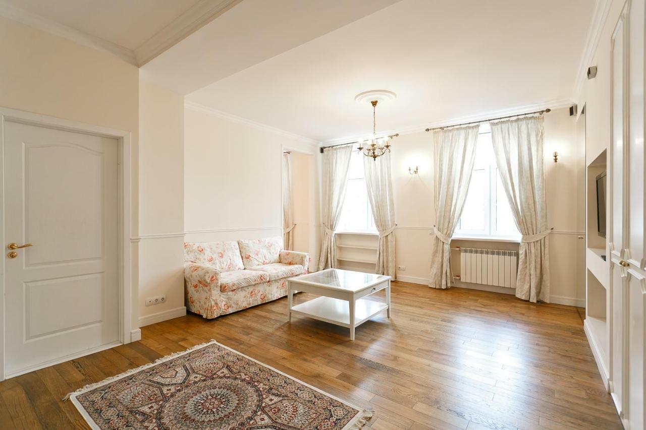 Royal Rent Minsk Apartment Exterior foto